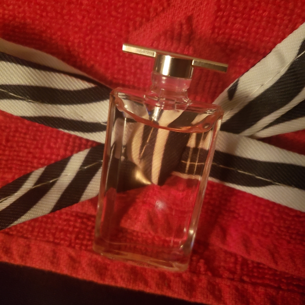 Women's Perfume (IDOLE) by Lancome